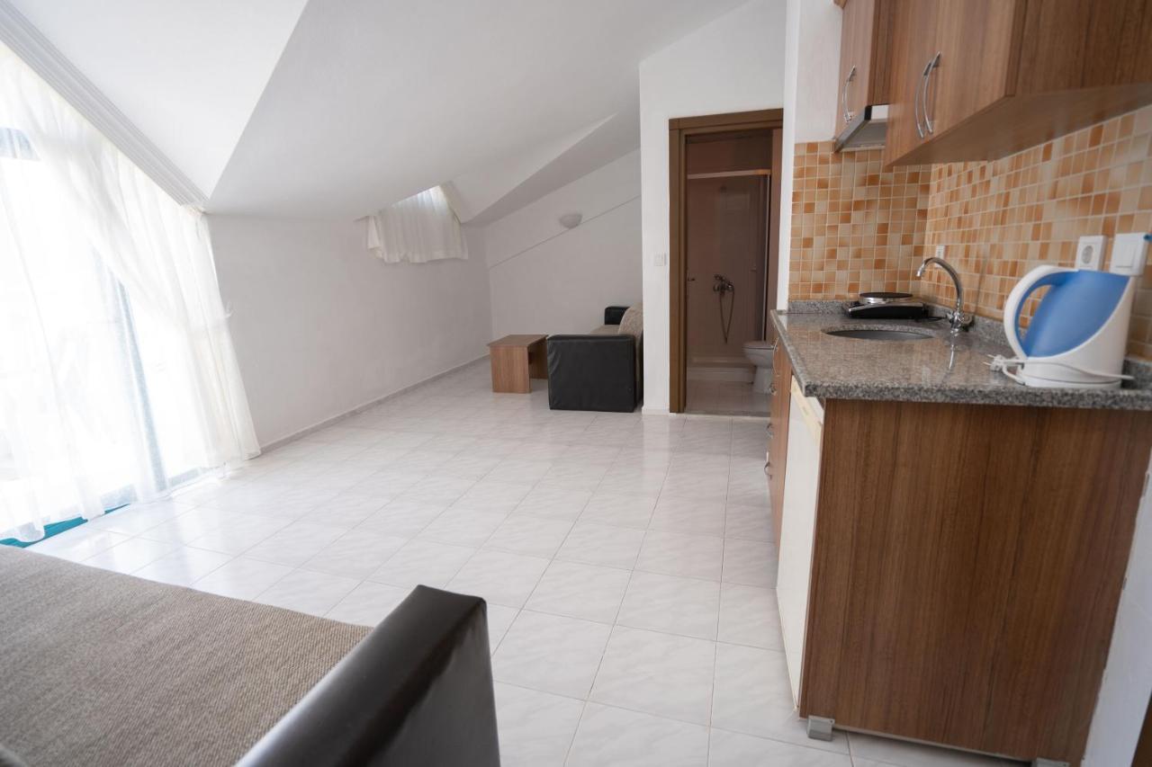 Princess Rima Apartments Мармарис Екстериор снимка
